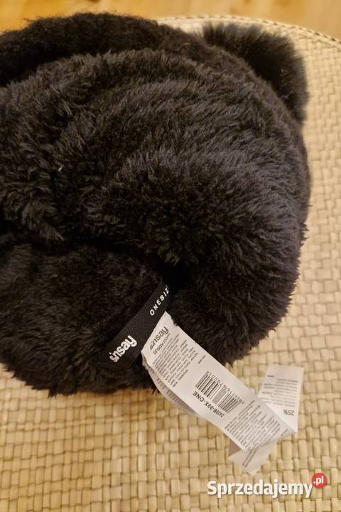 Damska CZAPKA SiNSAY z pomponem nowa z metką Lublin