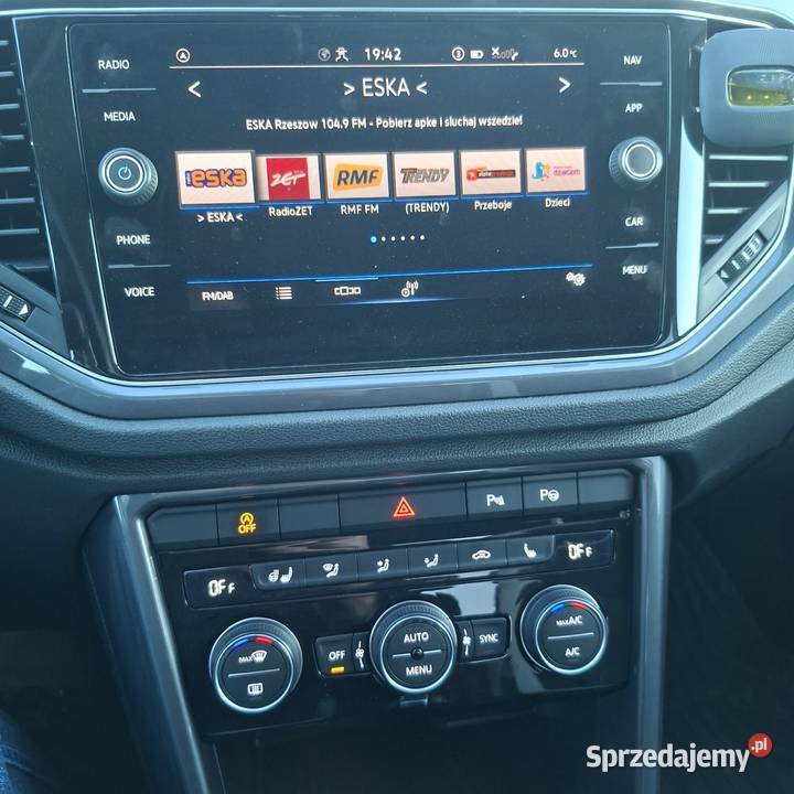 VW T ROC 15 33500km