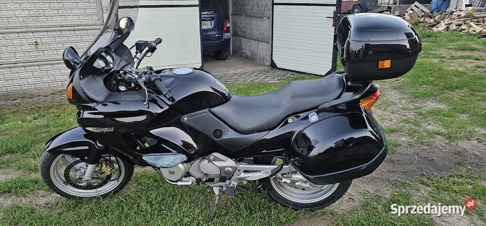 Honda NT650v Deauville