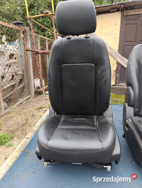 Sprzedam dwa fotele chevrolet captiva Kraśnik