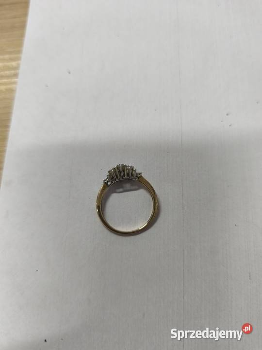 Złoty Pierścionek Apart próba 375 021ct 19 Skępe