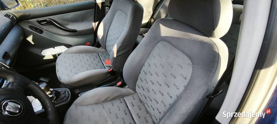 Seat Leon taniutko Leon