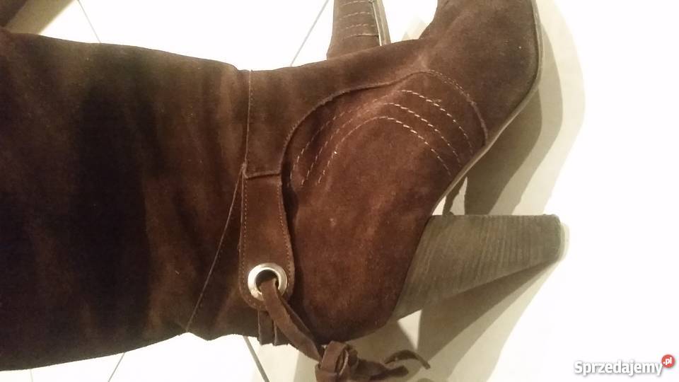 kozaki zamszowe na obcasie kobiece frędzle sprzedam