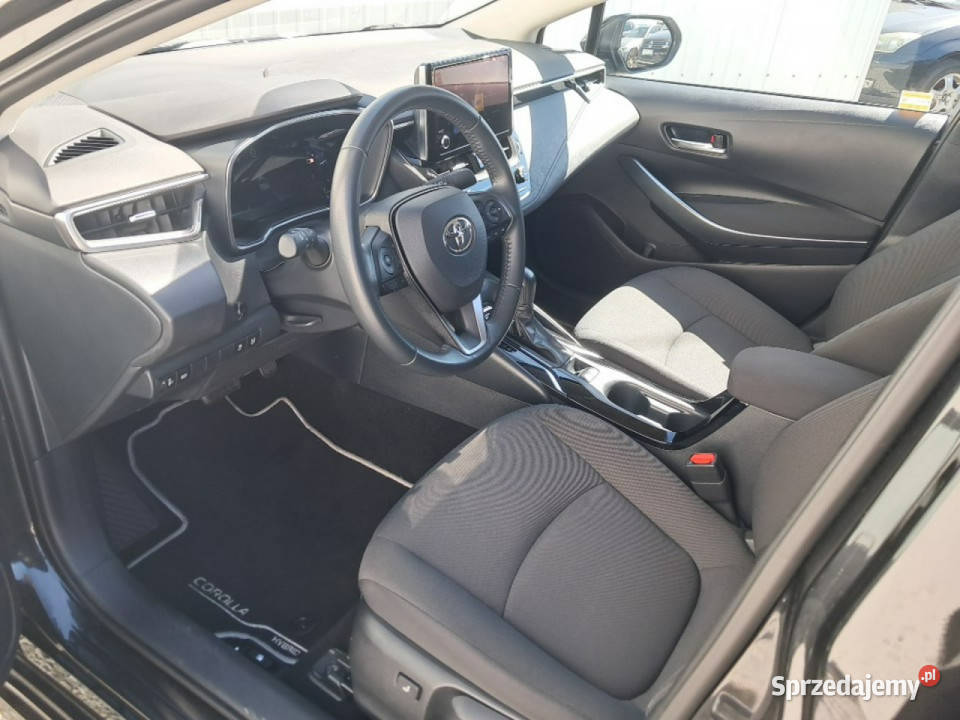Toyota Corolla 18 Hybrid Comfort Poleasingowe hybryda Komorniki