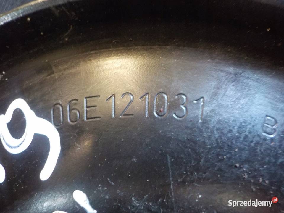 AUDI A4 B8 32 FSI 10r 265 CAL pompa wody sprzedam