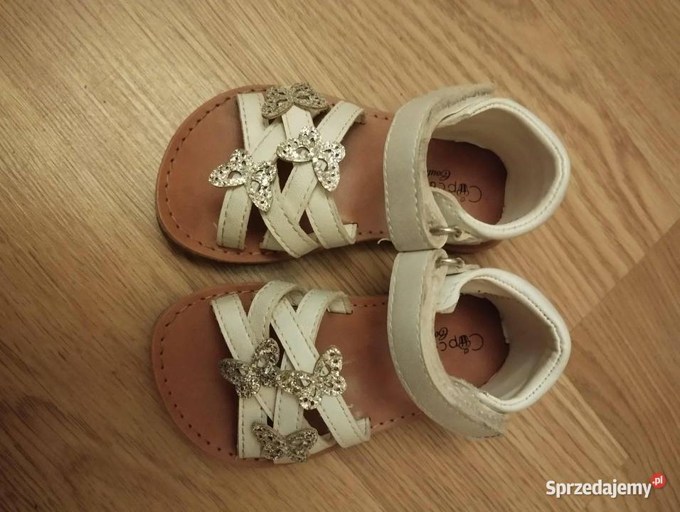 Sandałki z motylkami Gorzów Wielkopolski