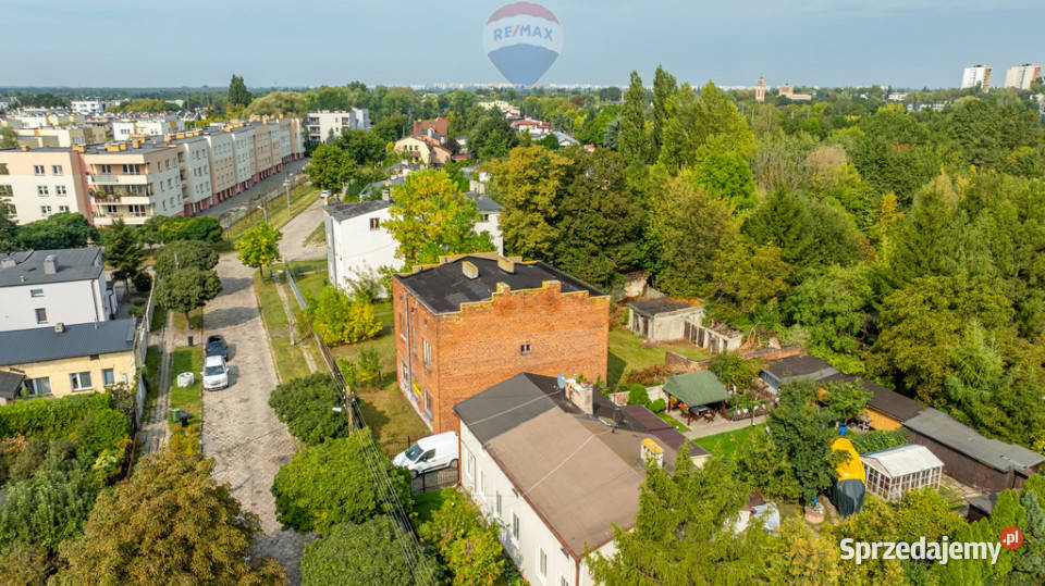 działka 772 m z budynkiem w Łodzi Romana 2A asfalt łódzkie Łódź