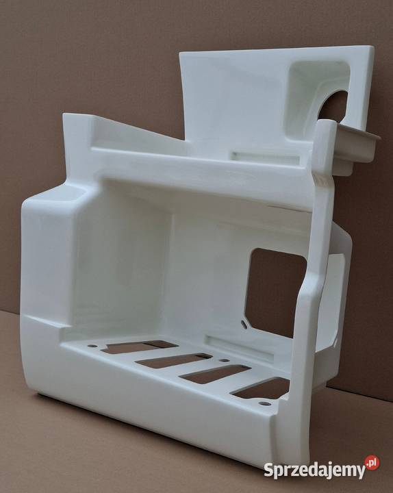 MAN TGS TG3 STOPIEŃ DOLNY PRAWY WNĘKA OBUDOWA Bieleń