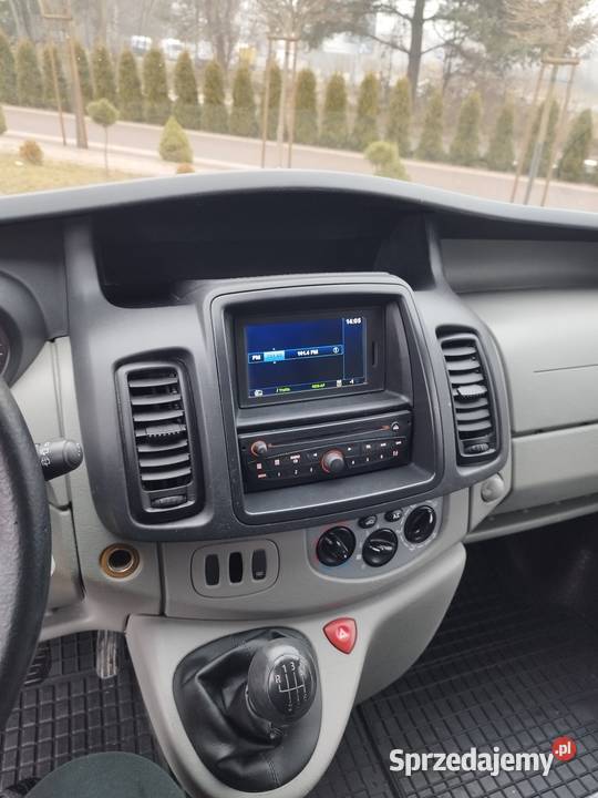 Renault Trafic 2011 20 NAVI niski przebieg Końskie