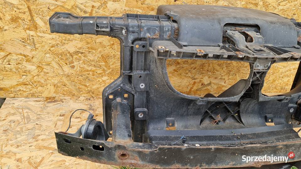 BMW E87 BENZYNA PAS PRZEDNI KOMPLET