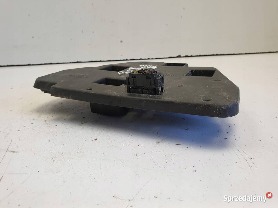 BMW E39 sedan WKŁAD TYLNEJ LAMPY Lewy tył Chełm