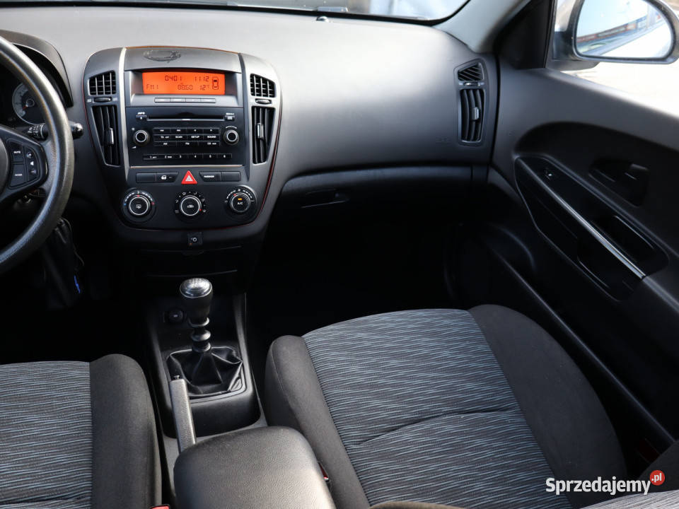 Kia Ceed 14 CVVT wielofunkcyjna kierownica sprzedam