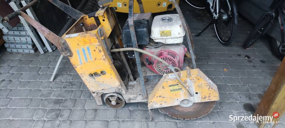 Piła do betonu samojezdna asfaltu honda gx390