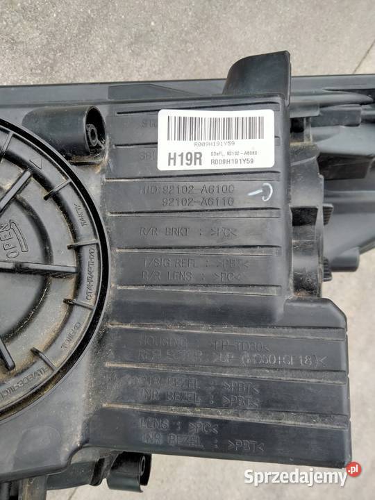 HYUNDAI I30 1215 lampa reflektor prawy przod Lampy przednie Dęblin