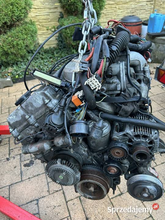 Silnik BMW 16 IS