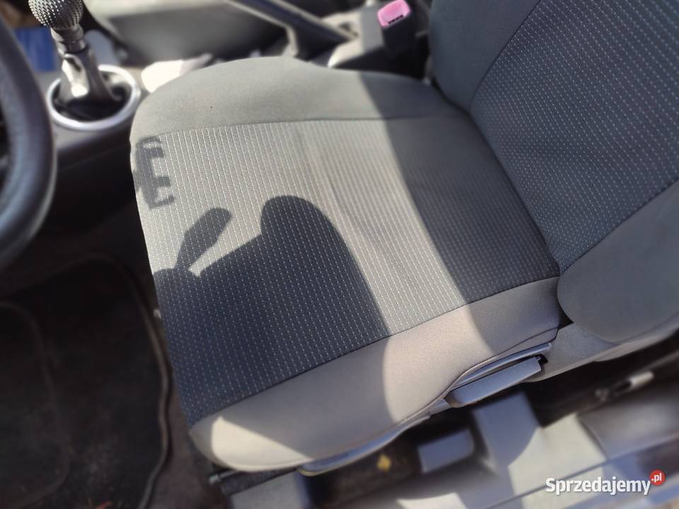 Suzuki Swift fajny rocznik i stan Rok produkcji 2009 Byszewy