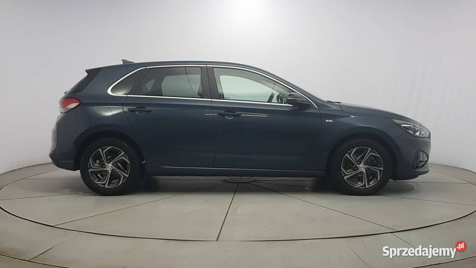 Hyundai i30 15 TGDI 48V Smart Z polskiego salonu sprzedam