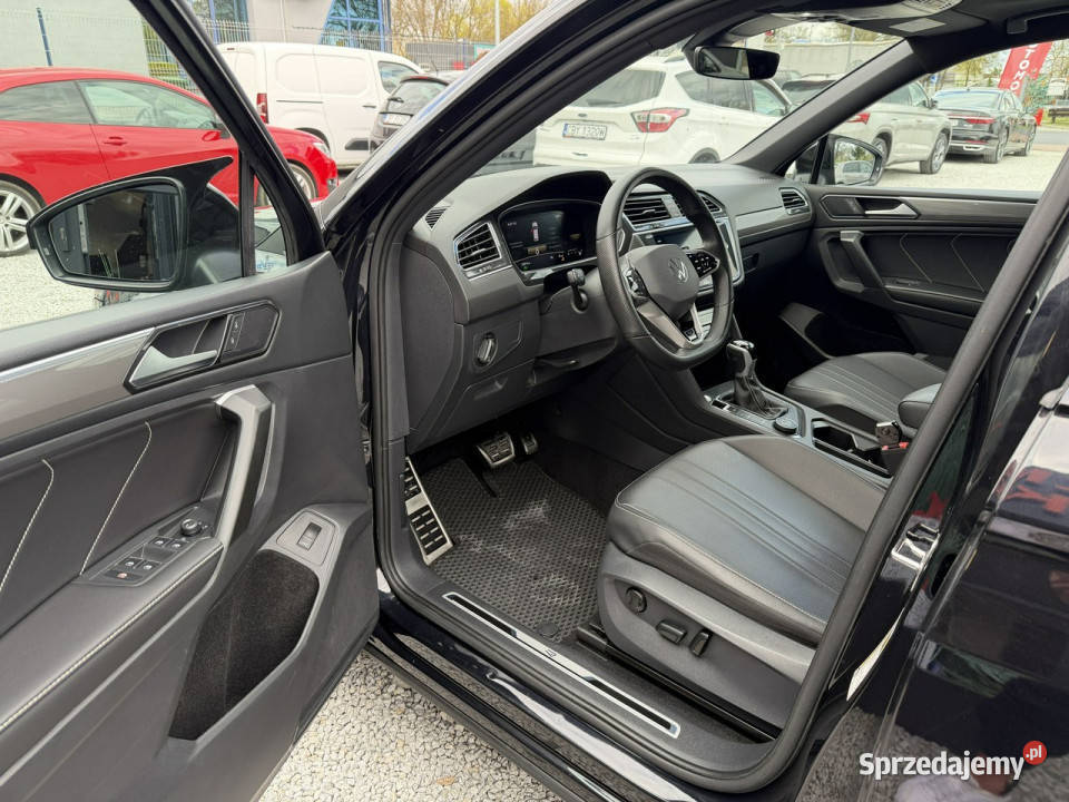 Volkswagen Tiguan Allspace RLine Black DSG asystent pasa ruchu