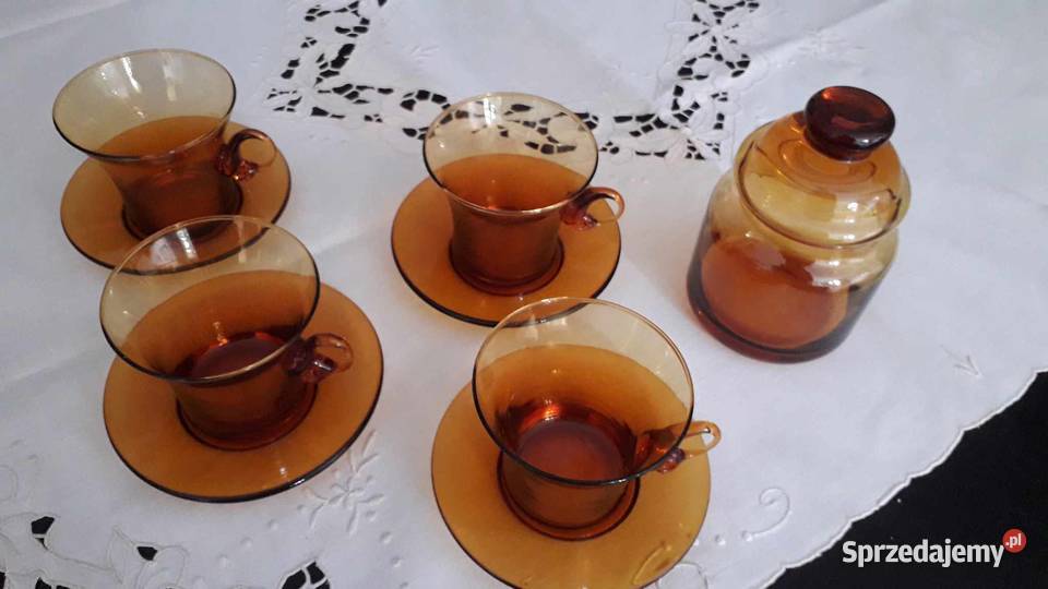 Komplet ze szkła miodowego Huta Szkła Laura dolnośląskie Lubin