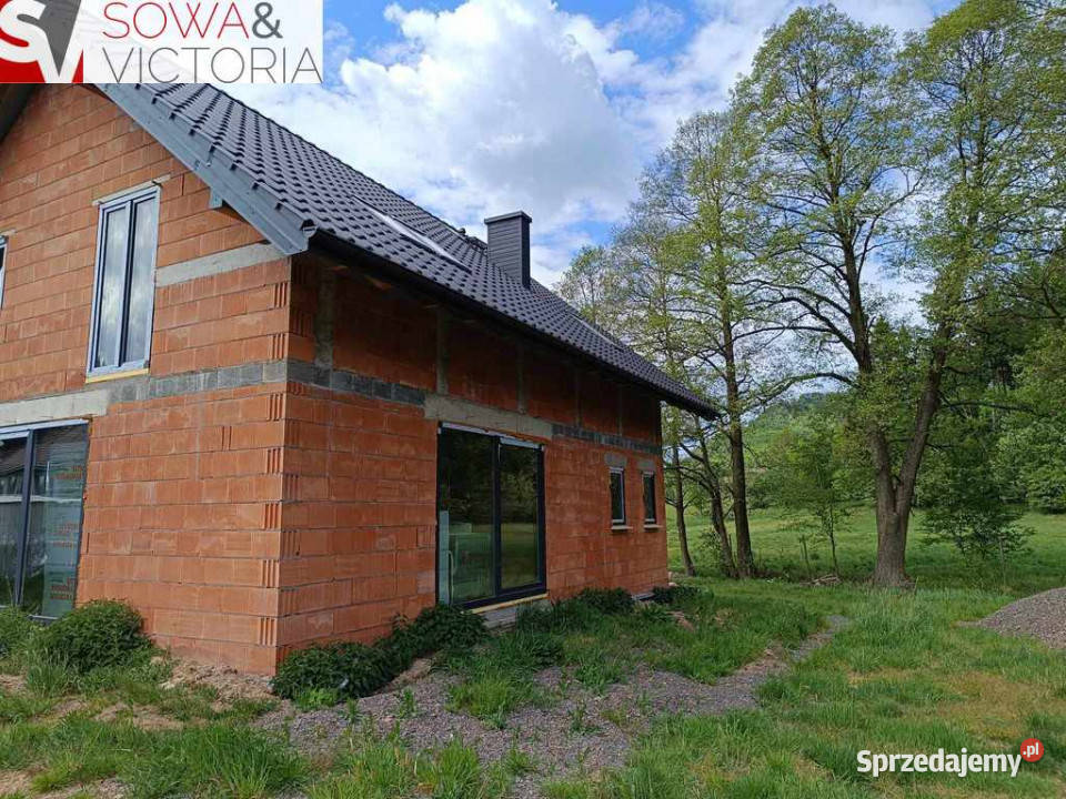 Dom w sąsiedztwie lasu 8325zł/m2 Lubawka