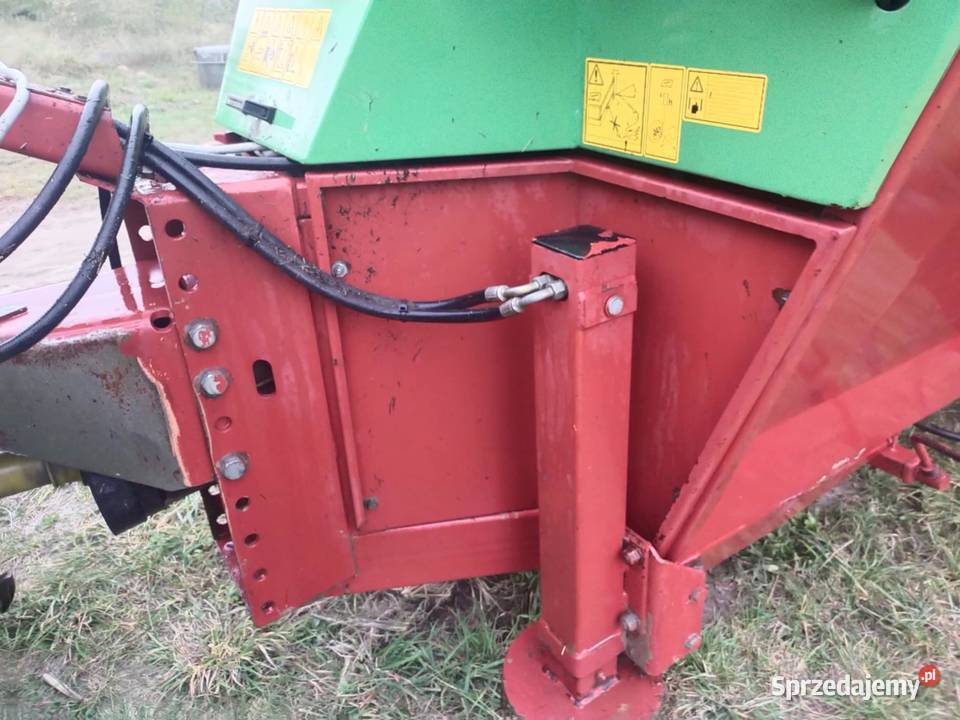 Wóz paszowy paszowóz strautmann Brusy sprzedam