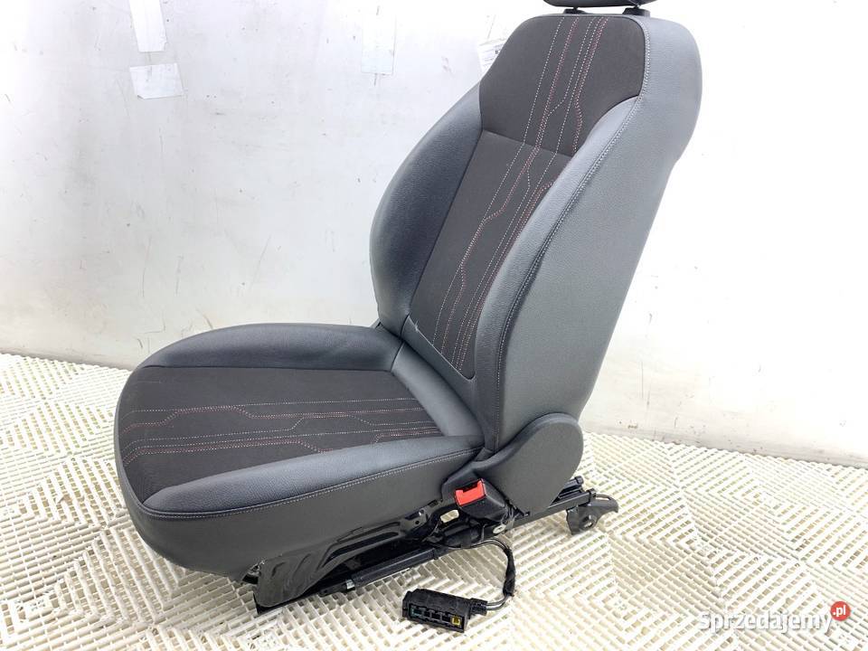 FOTEL PRAWY PRZÓD OPEL CORSA D Hatchback 0614 podkarpackie