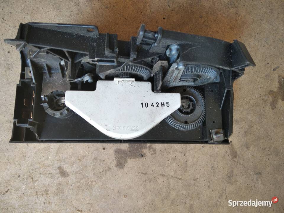 Panel nawiewu 357819045A VW passat b3 Krośniewice