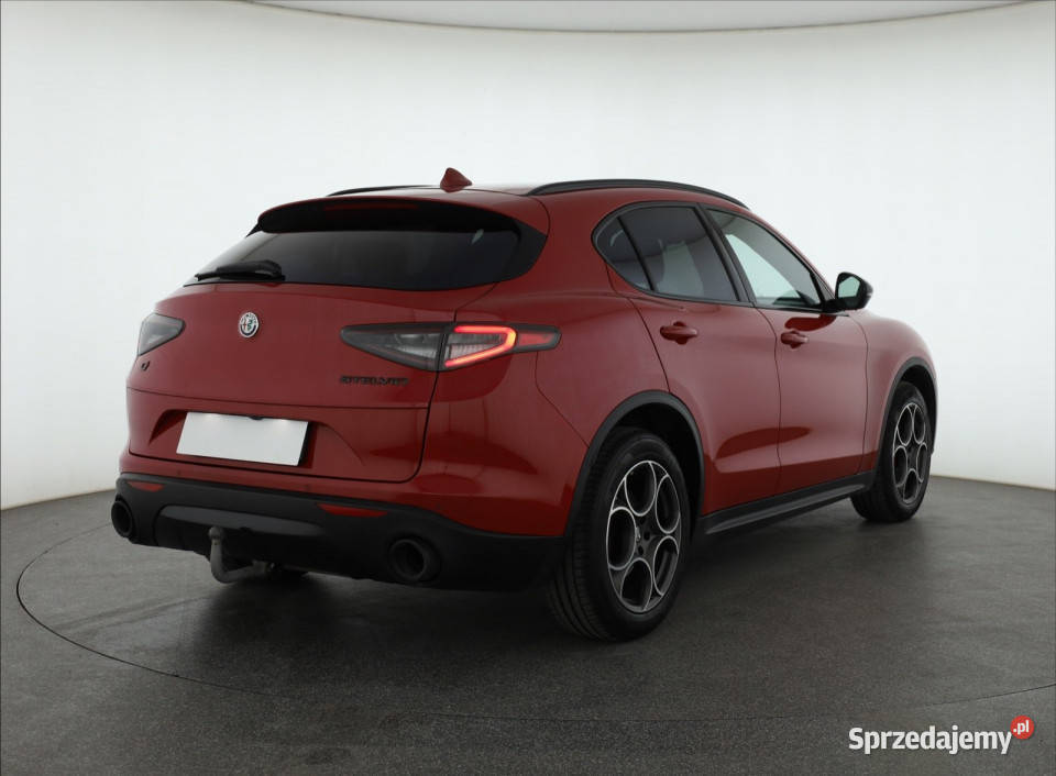 Alfa Romeo Stelvio 20 Turbo Q4 czujnik martwego pola