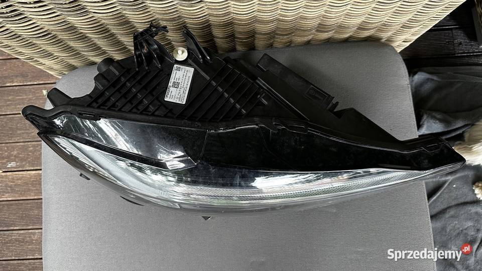 VOLVO XC60 II LAMPA PRAWA FULL LED 32337383 osobowe Lampy przednie Gorzów Wielkopolski