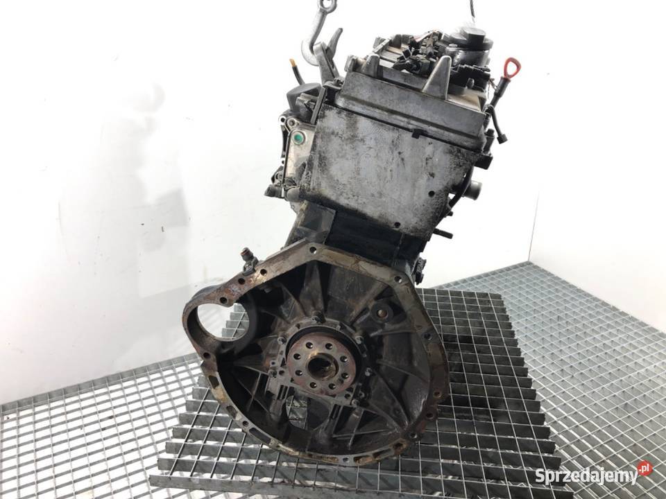 SILNIK WTRYSKI MERCEDES 22 125 611960 9300 W202