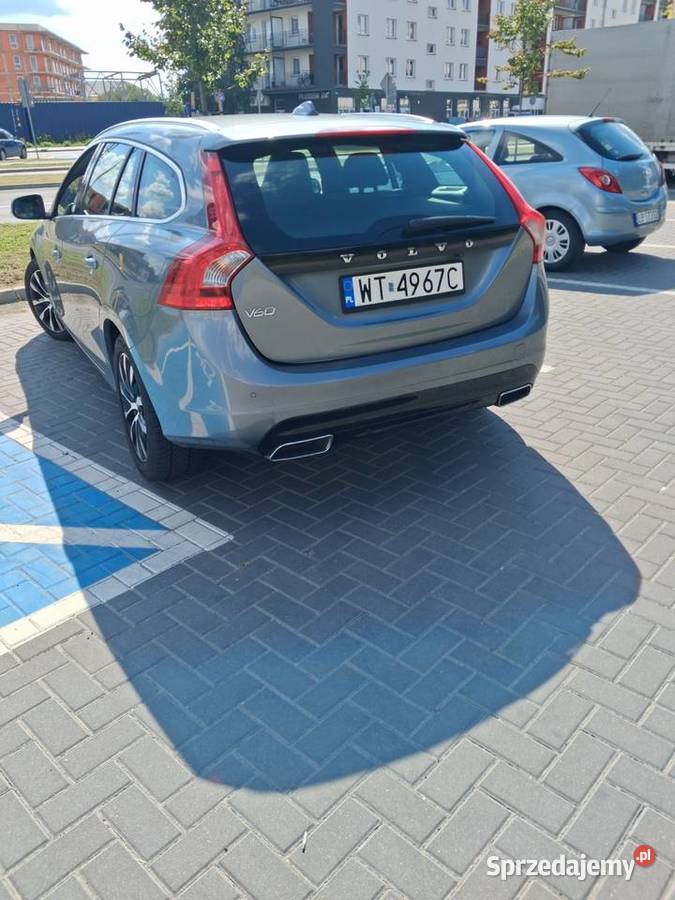 Volvo V60 140KM sprzedam