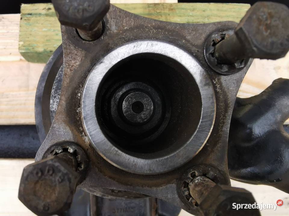 Pompa cieczy chłodzącej Fermec Perkins Wilkowo