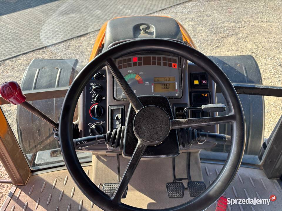 Renault Ares 145 Renault Rawa Mazowiecka