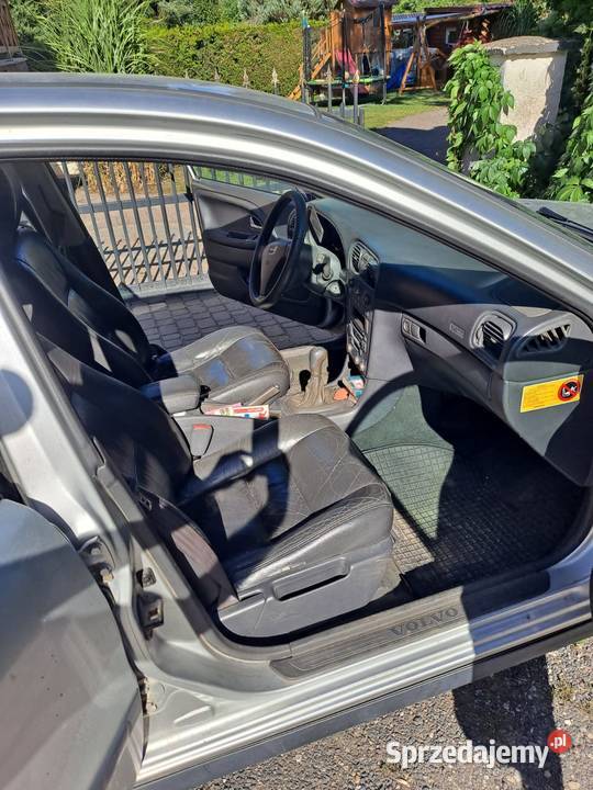 Volvo v40 19tdi sprzedam