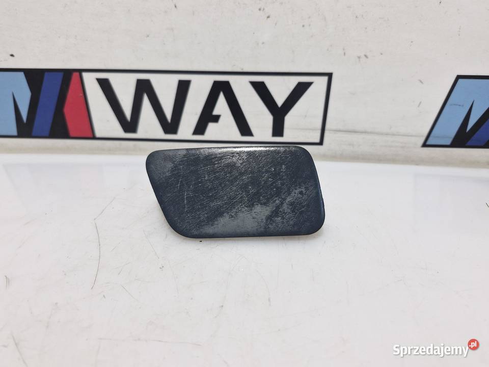 BMW E60 E61 ZAŚLEPKA SPRYSKIWACZA PRAWA 7056948