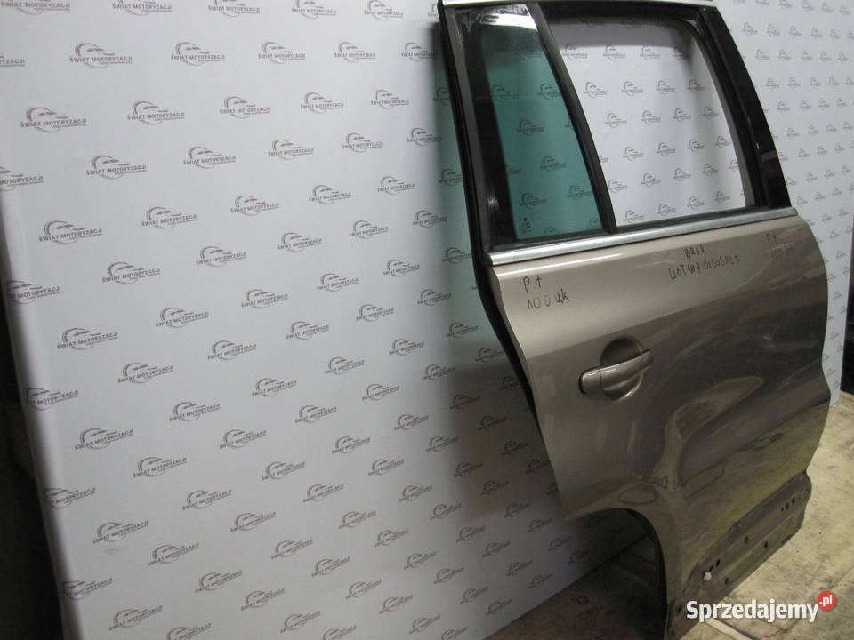 VOLKSWAGEN TIGUAN I LIFT 12r drzwi prawe tył