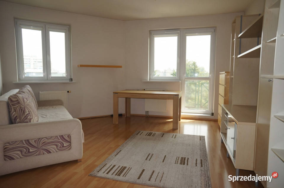Sprzedam 492 m2 dwa pokoje osobna kuchnia Warszawa