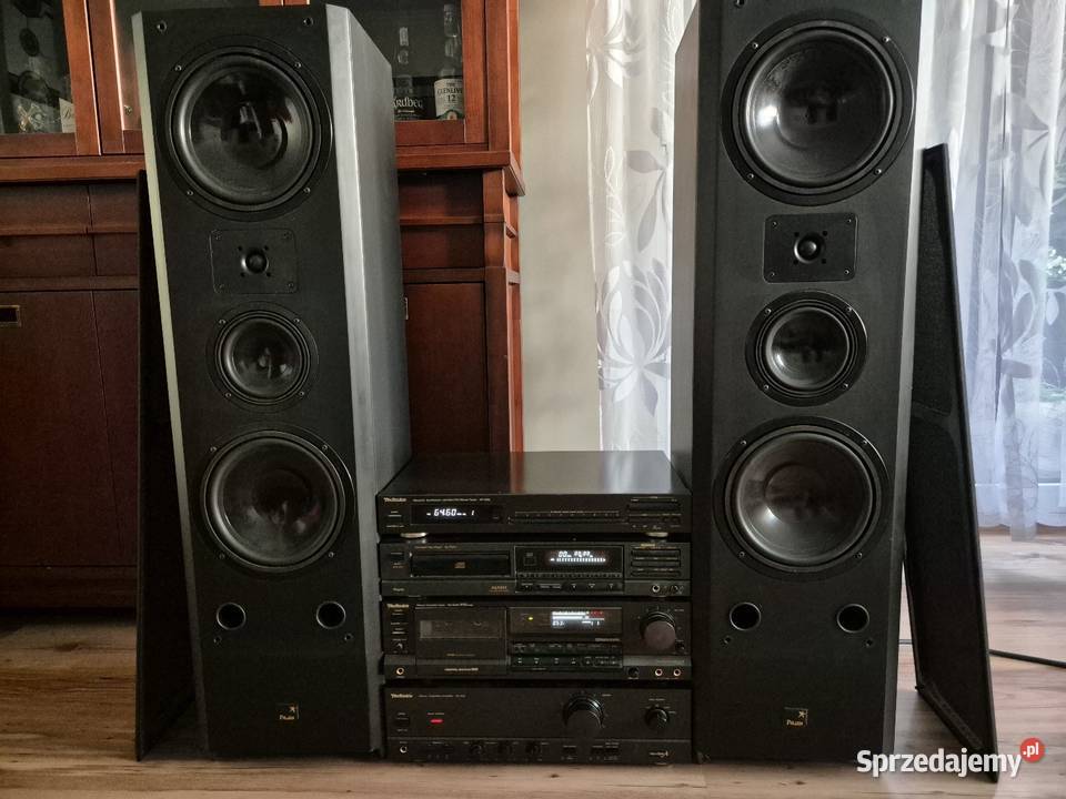 Wieża technics z kolumnami Toruń
