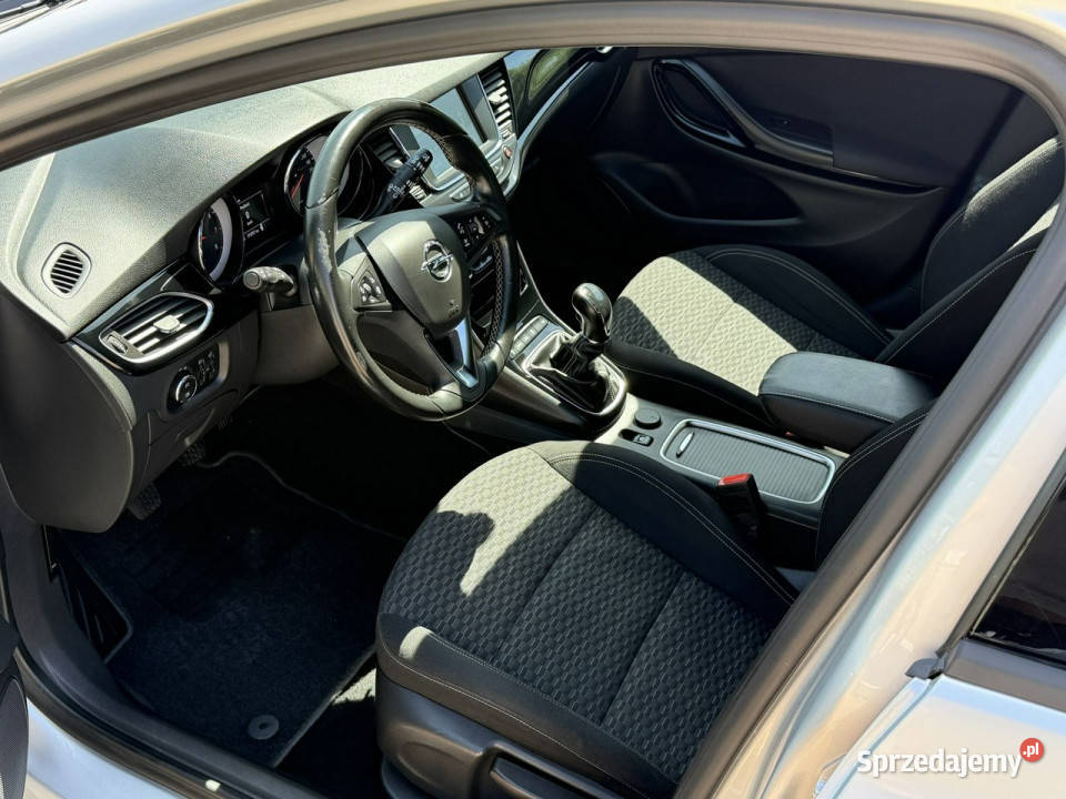 Opel Astra Opel Astra K Dynamic 2017 14 Benzyna ESP Astra Gostyń sprzedam
