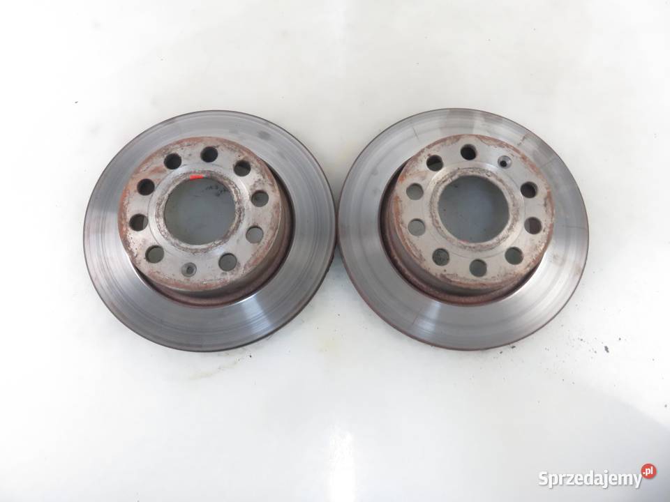 2X TARCZA HAMULCOWA TYŁ VW GOLF V 16
