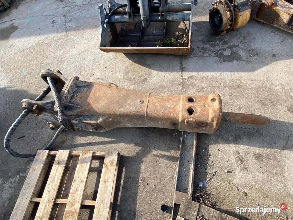 Młot hydrauliczny Marki CAT 15 T Kołodziejewo