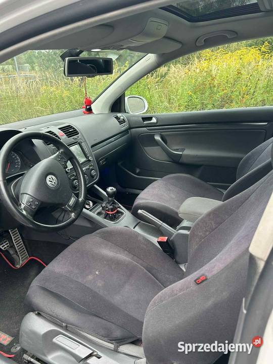 Samochód Golf V GTI produkcji 2008 manualna