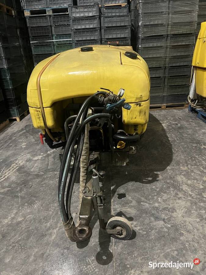 Opryskiwacz sadowniczy Ślęza Millenium 1500l Zaczepiane Opryskiwacze Szydłów