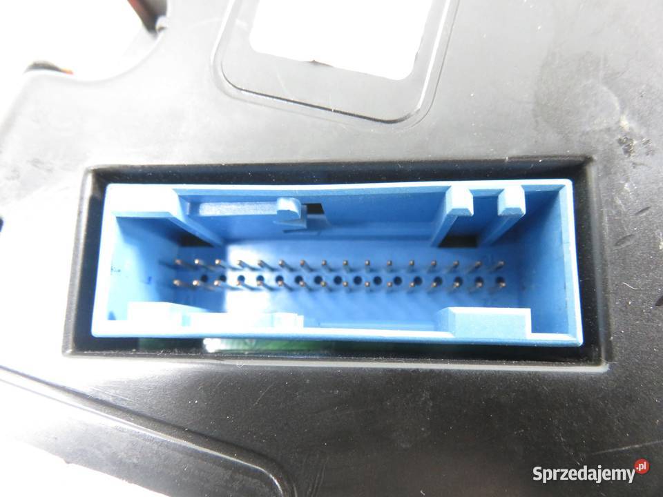 LICZNIK SEAT IBIZA IV 6J5 6P1 16 TDI CAYC sprzedam