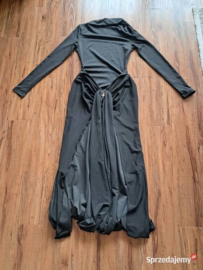nowa czarna sukienka rozmiar sm brak metki Sandomierz