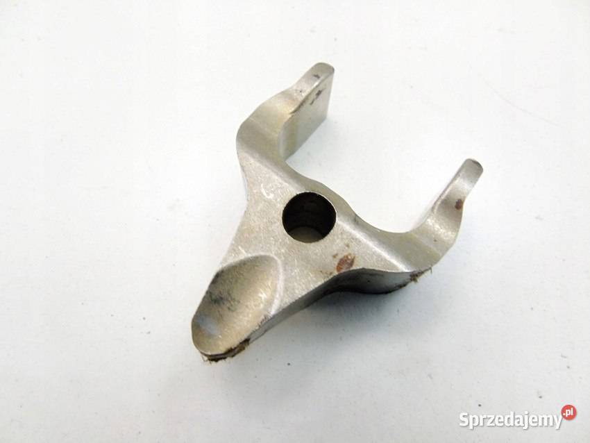 Łapka wtryskiwacza 16 D4D D Verso Auris Avensis