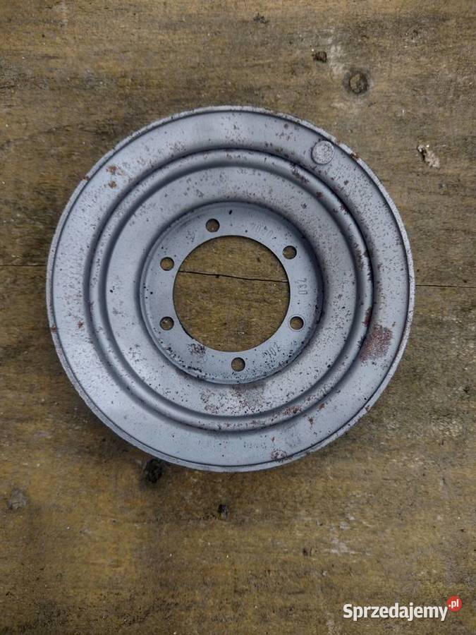 Mercedes W102 M102 koło pasowa OE1020320404 dolnośląskie Łagiewniki