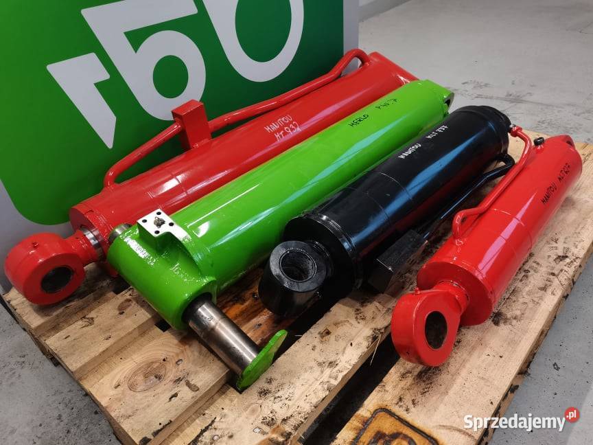Siłownik wychyłu łyżki Manitou MLT 737 Wilkowo