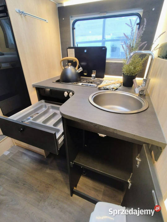 samochody kempingowe Sunlight T 67 5 osobowy z Gaj sprzedam