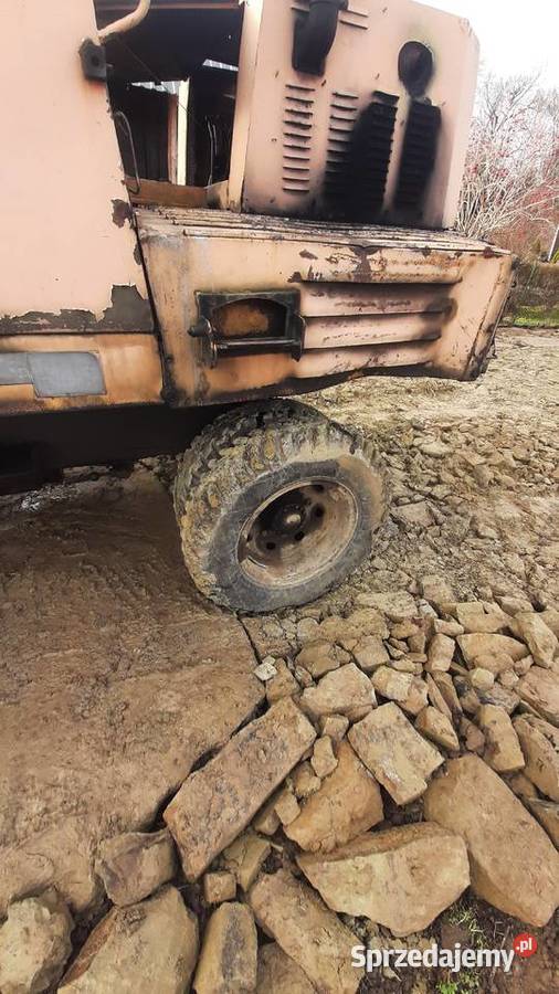 koparka waryński k406 a kołowa leyland Koparki